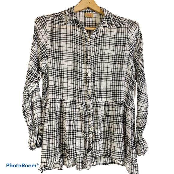 Tulip | Small | Black and White Plaid Gauzy Babydoll Button Down Top Shirt - Picture 1 of 4